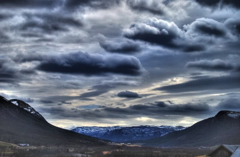 hdrftw_2_3_tonemapped.jpg?t=1211149346