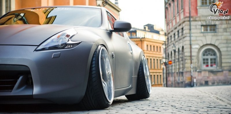 nissan_370z_stance__4.jpg