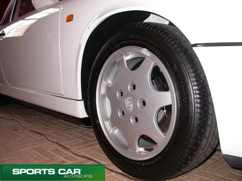 porsche-c4-lightweight-for-sale-wheels.j
