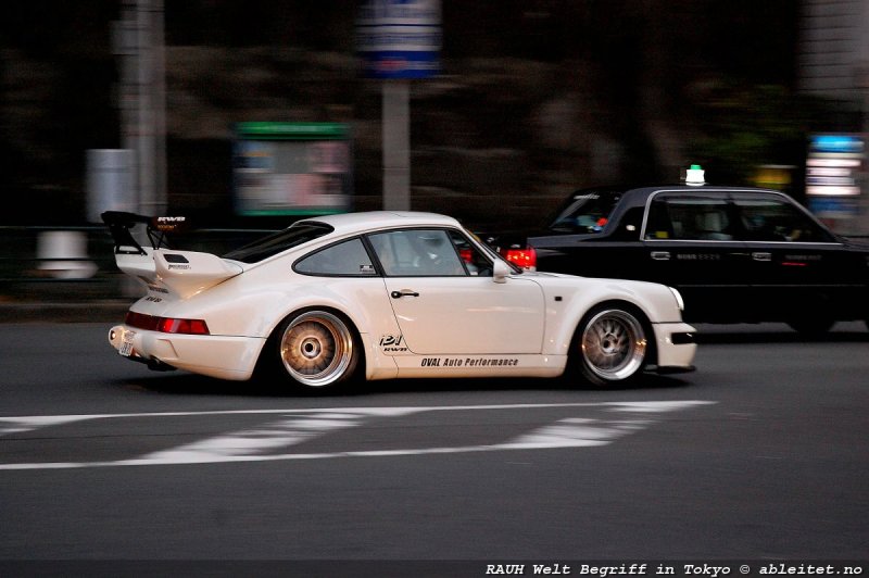 rwb_tokyo.jpg