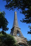 th_Eiffel_1.jpg