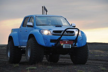 toyota-arctic-trucks-7.jpg