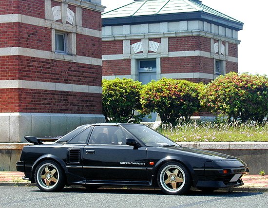 toyota-mr2-aw11-black-limited.jpg