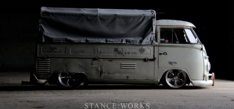 type-2-vw-bus-slammed-canvas-title.jpg