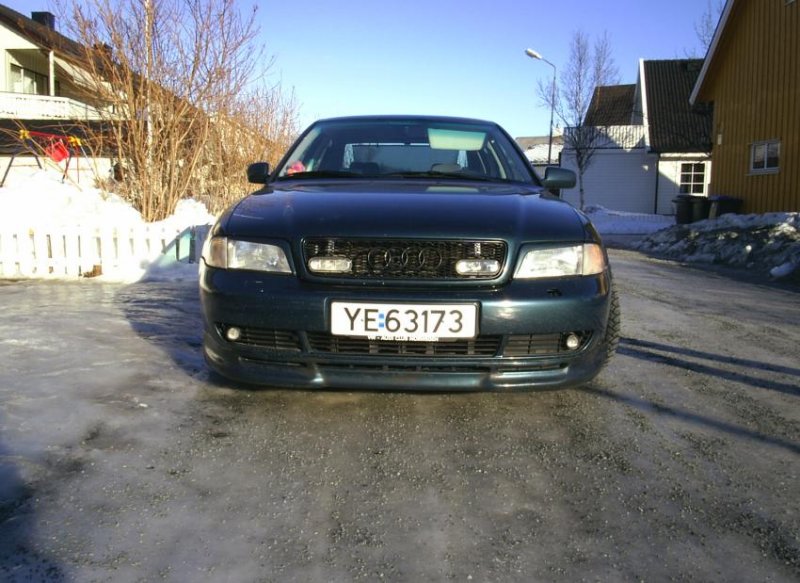 Audi A4.JPG