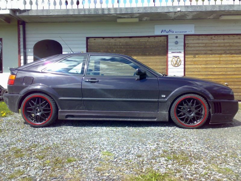 Corado me rød kant på felgen2.jpg