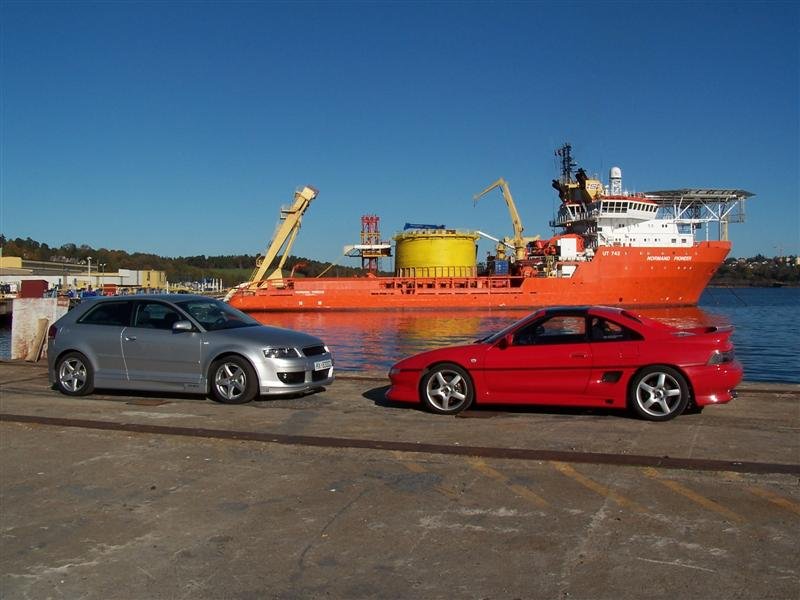 100_1643 (Medium).jpg