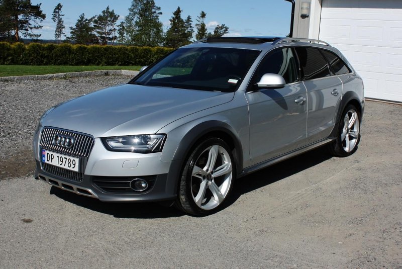 Eksteriør venstre side foran 3.jpg