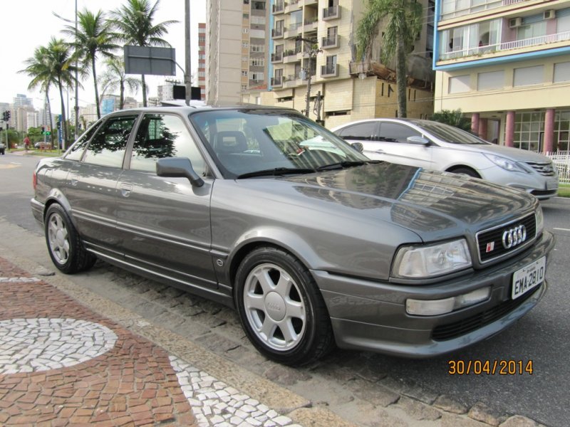 Audi S2 sedan Brazil _3.JPG