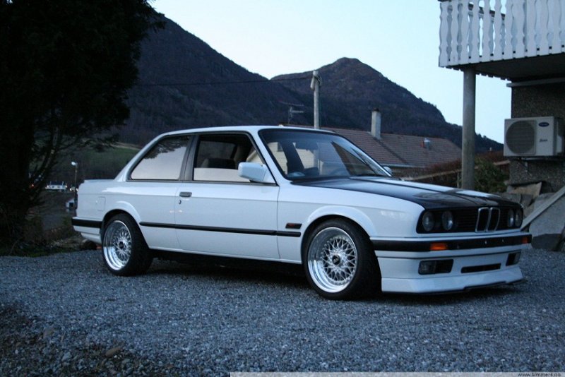 e30  TT.jpg