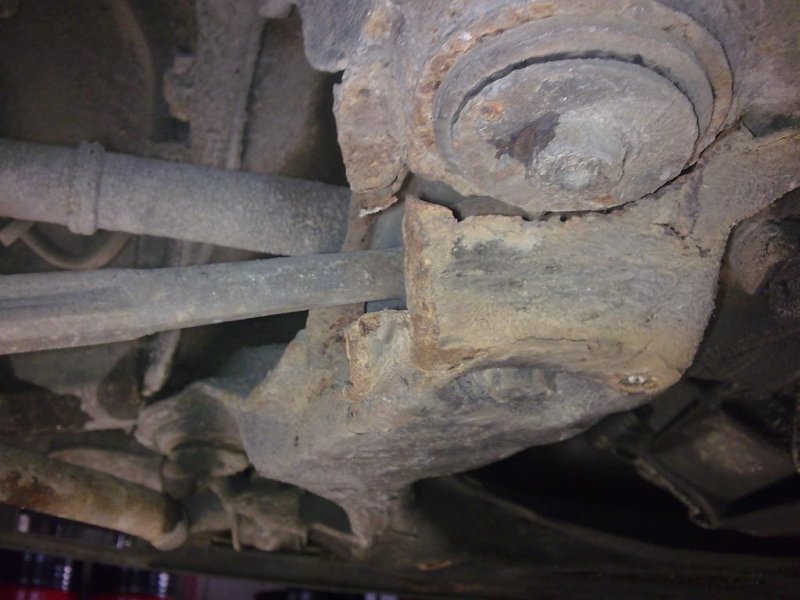 Audi 100 quattro.jpg