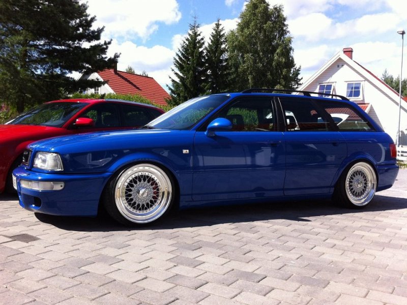 Blue_Audi_Wagon_Silver_BBS_RS_01 (1).jpg