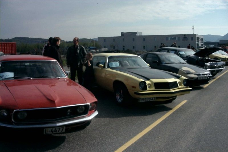 streetleagel 02.05.04 003.jpg