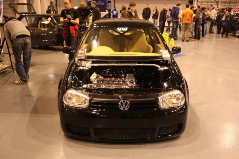 sort mk4 r32.jpg