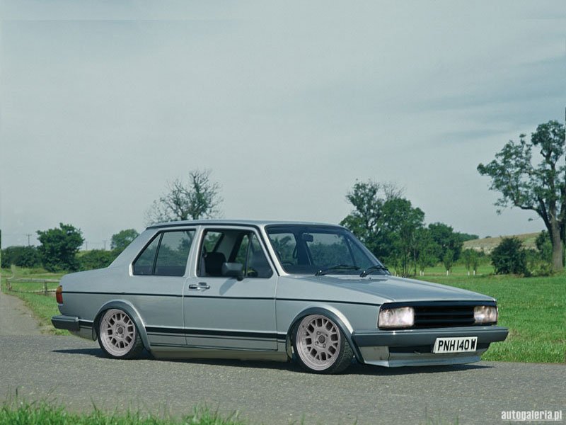 volkswagen_jetta_1980_01_s copy.jpg