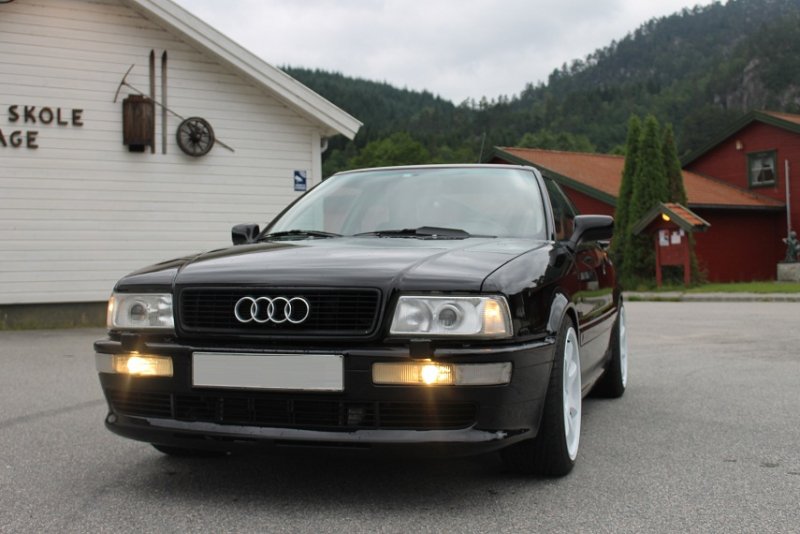 Audi s2 svart.jpg