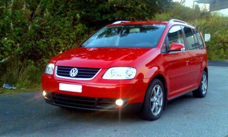 VW Touran Highline 100 kb.jpg