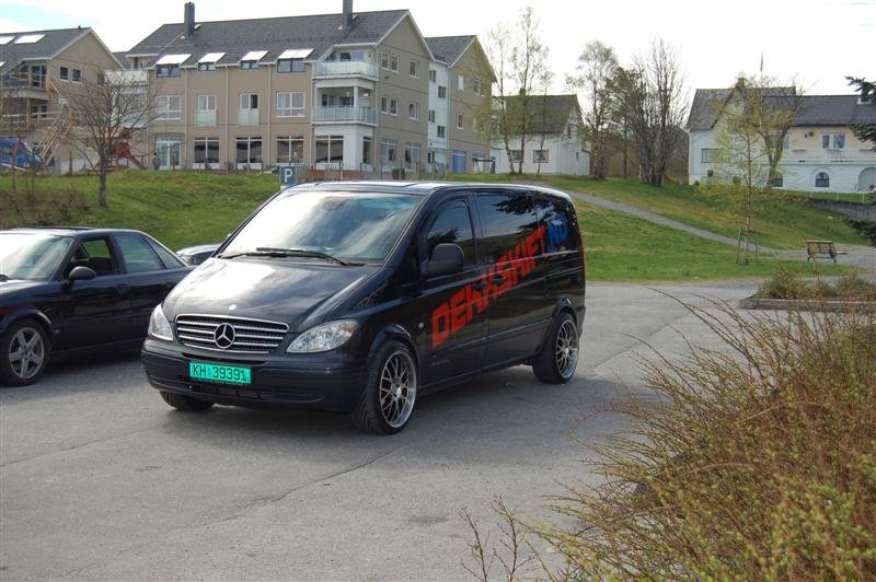 DSC_0044 (Custom).JPG