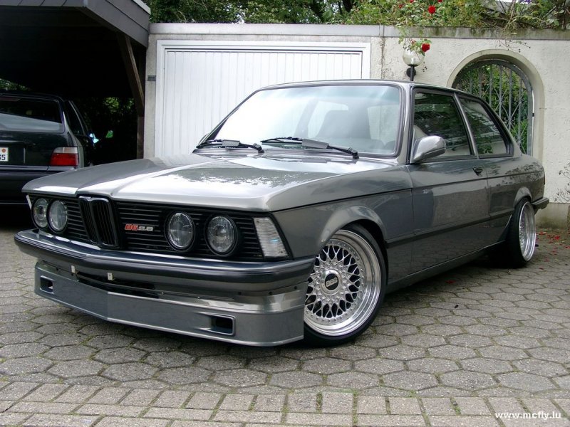bmw e 21 b6 2,8.jpg