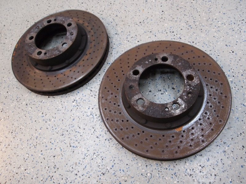 1_rusty_RS2_322mm_discs.JPG