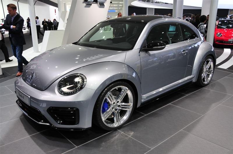 2012-Volkswagen-Beetle-R-Frankfurt.jpg