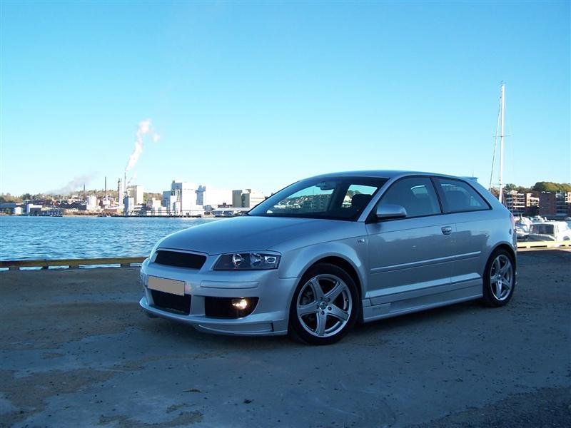 100_1676 (Medium).jpg