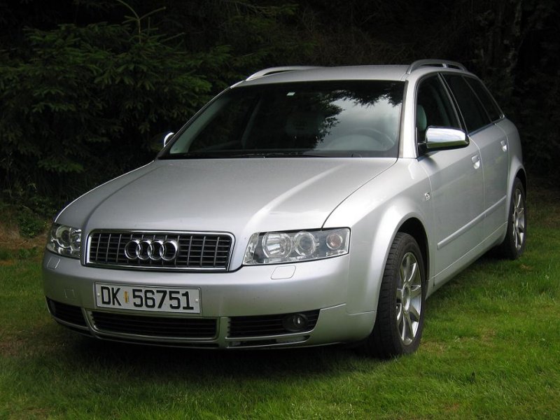 Audi A4 2.jpg