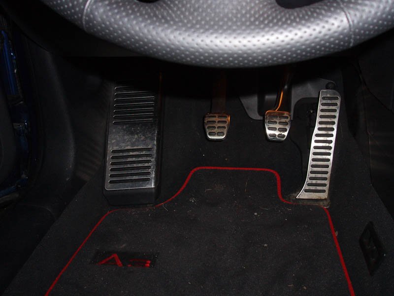 Gti pedaler og TT fotstøtte.JPG