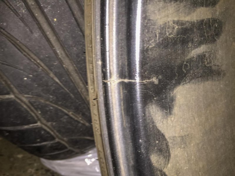 20 toms med sprekk.jpg