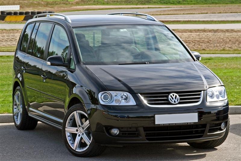 Touran_edited3 (Medium).jpg