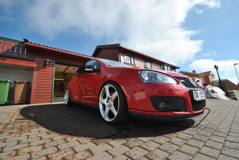 DSC_0524-1 front lip.jpg