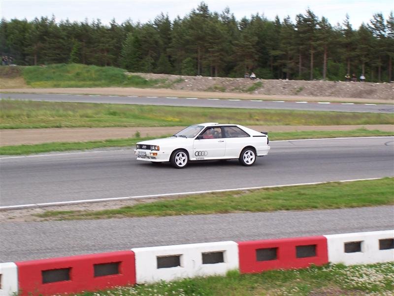 100_0948 (Medium).jpg