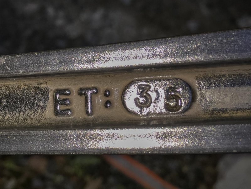 20 toms ET35.jpg