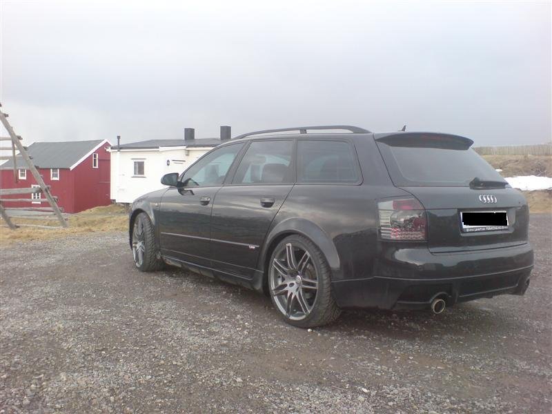 DSC00007 (Medium).JPG