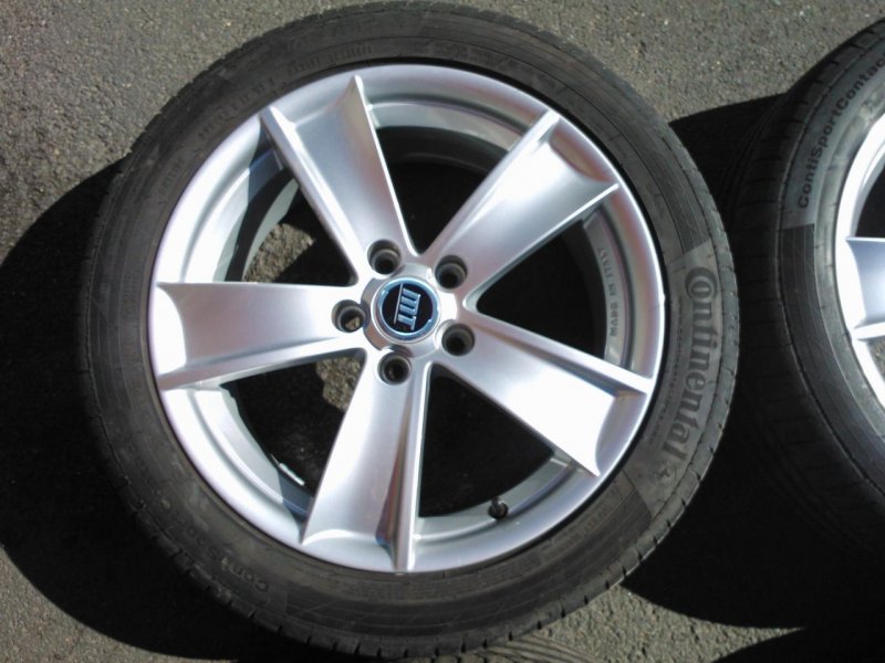 NOKIA Lumia 800_001355.jpg