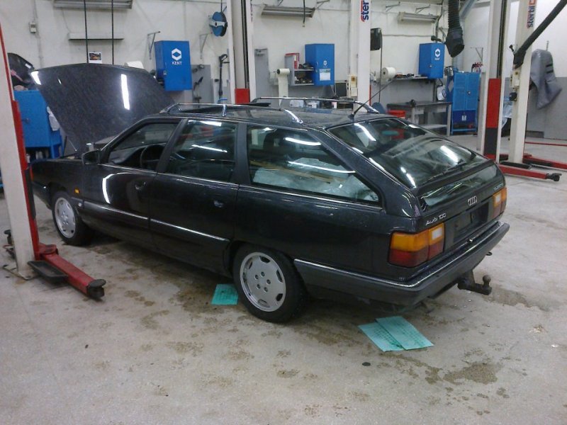 audi 100 7.jpg