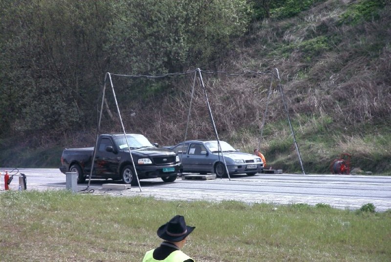 streetleagel 02.05.04 016.jpg