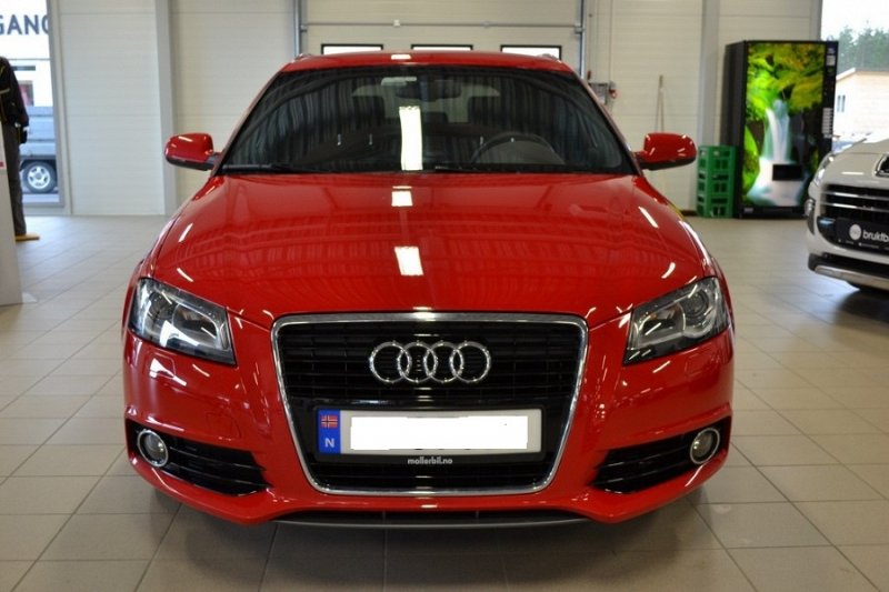 Audi A3 lykter og grill!.jpg