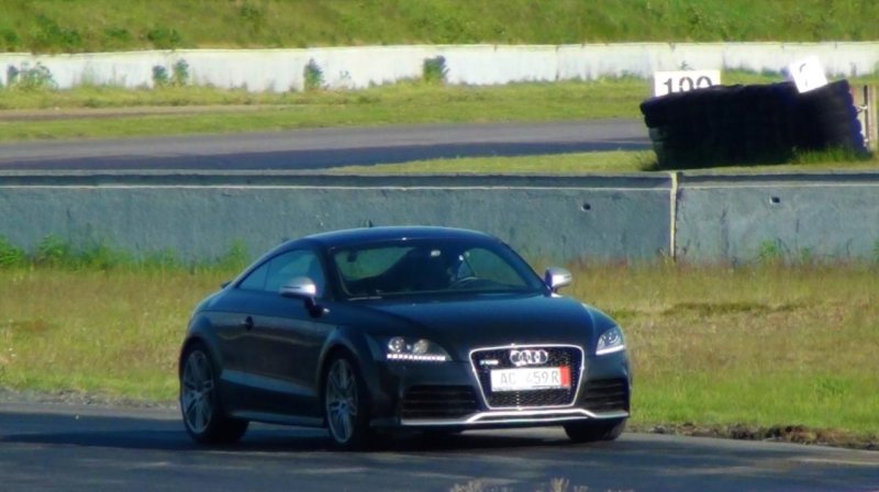 DSC00094 (Large).jpg