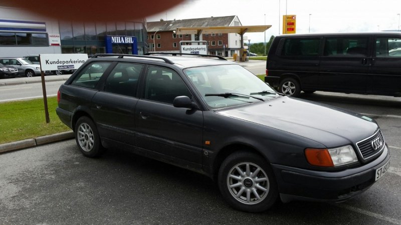 Audi 100 3.jpg