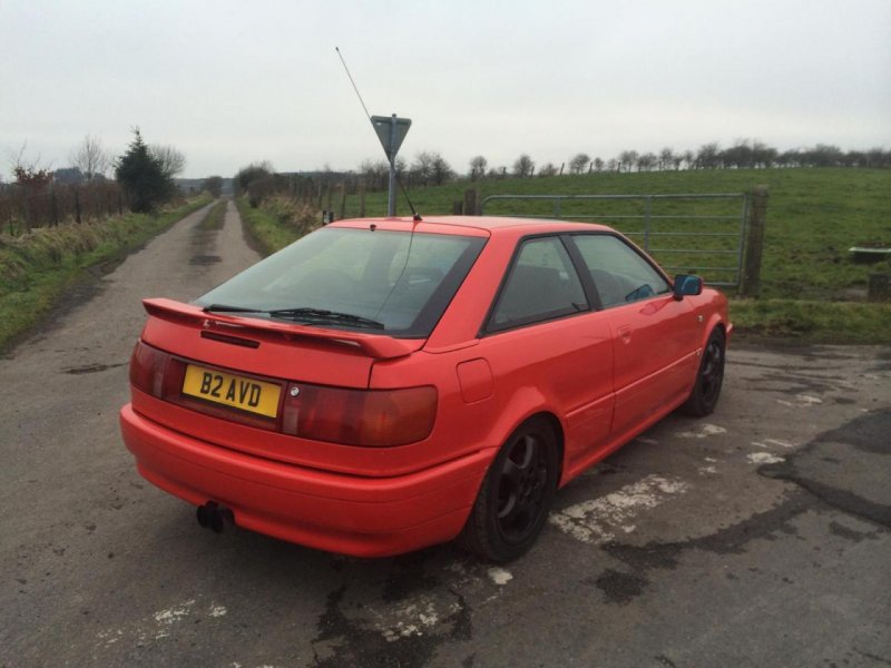 audi s2 med sedan spoiler..jpg