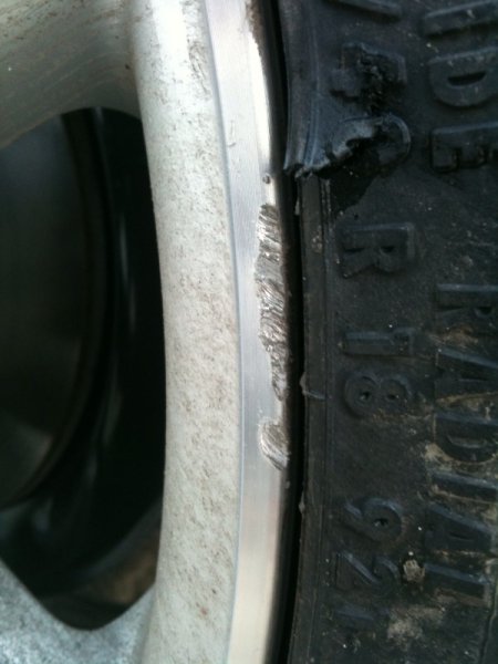 felg defekt.jpg
