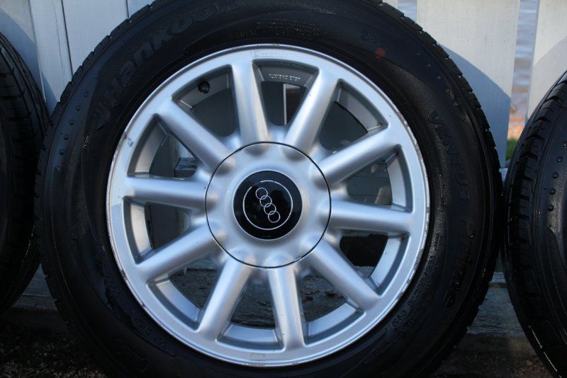 Audi 80 Hjul 3_resize.JPG