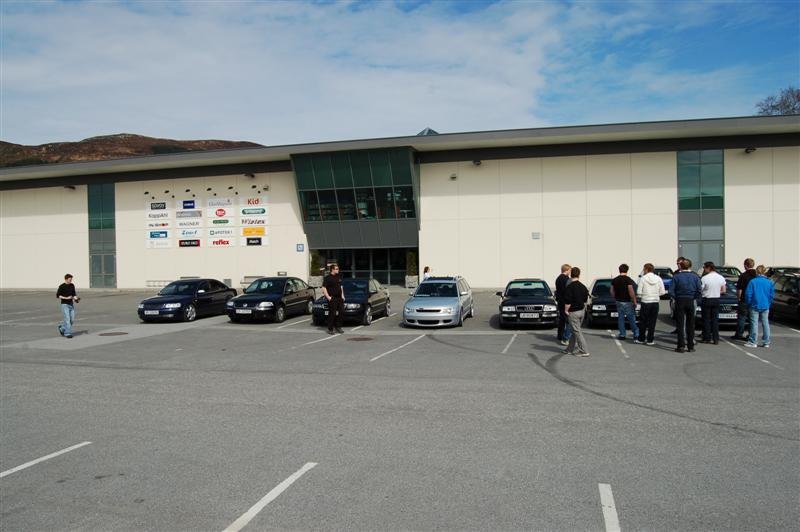 DSC_0049 (Custom).JPG