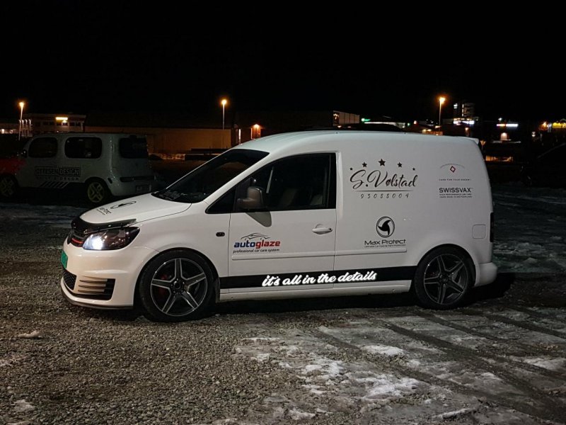 27019049_10156593376230260_1606927371_o (1).jpg