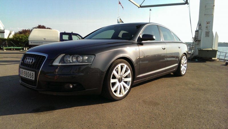 Audi A6 2006_2.jpg