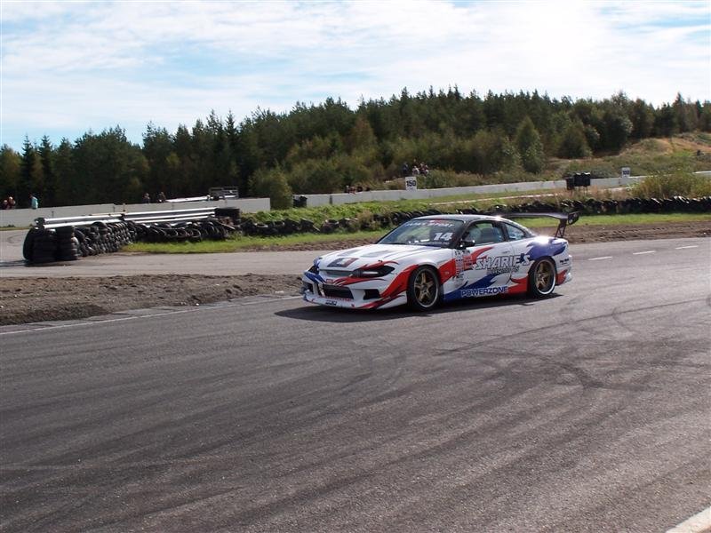 100_1598 (Medium).jpg