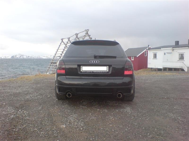 DSC00005 (Medium).JPG