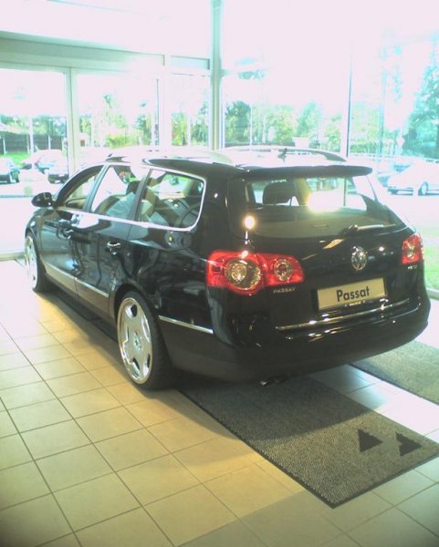 VW Passat st.vogn med Opara 20 tom 2 paint.JPG