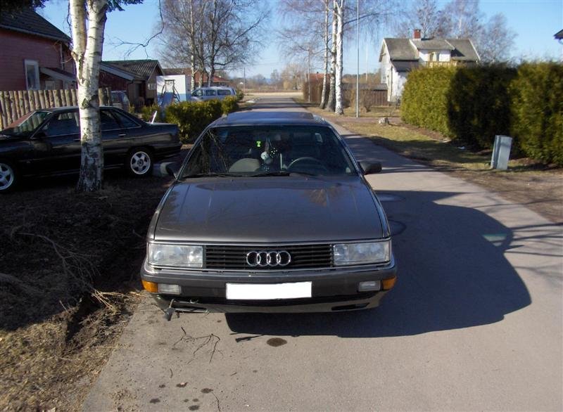 Audi200 40 (Medium).JPG